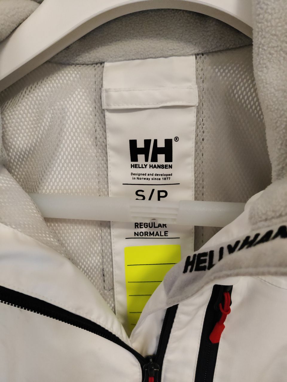 Helly Hansen kuoritakki S