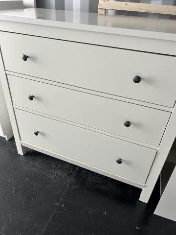 Hemnes lipasto