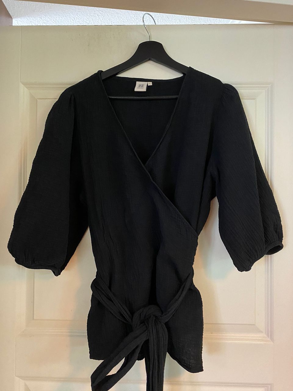 Kaiko Wrap Blouse, koko L