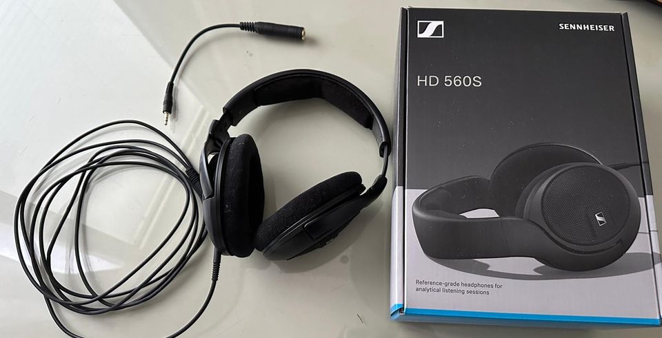 Sennheiser HD560S