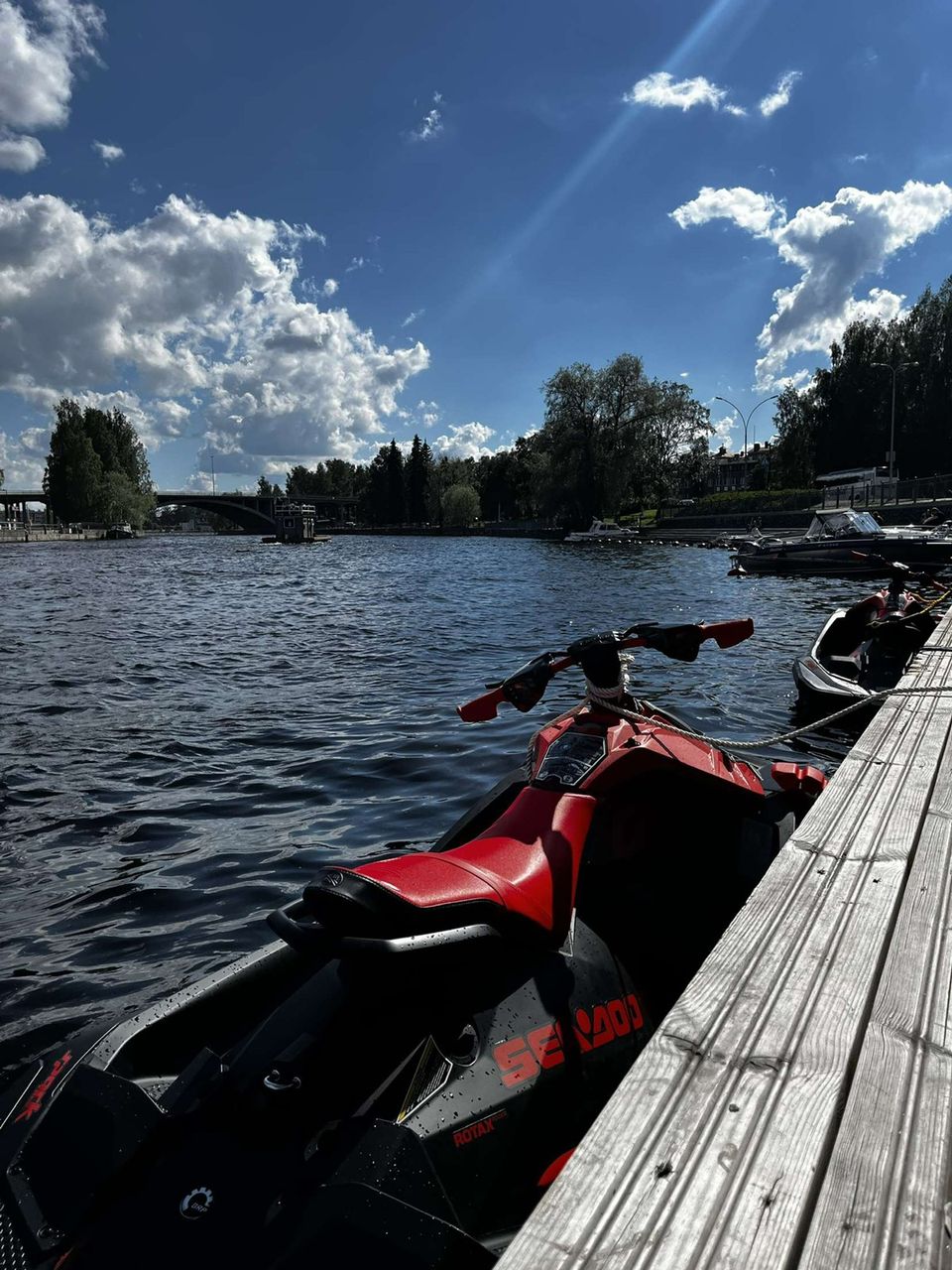 Vuokrataan vesijetti Seadoo spark trixx 2up