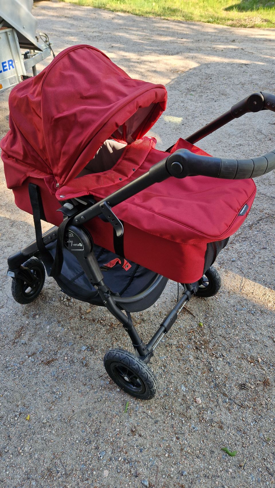 Pakettina Baby jogger yhdistelmät, adapterit, matkakassi