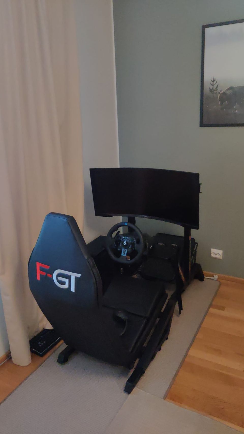 Ajosimulaattori - Next level racing F-GT - Logitech G923