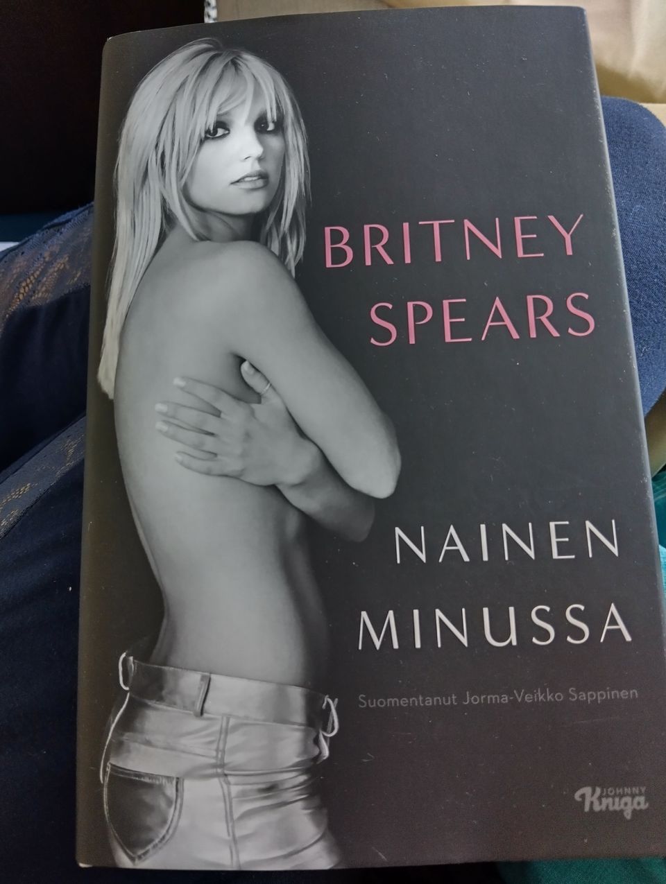 Britney Spearsin elämäkerta- Nainen minussa