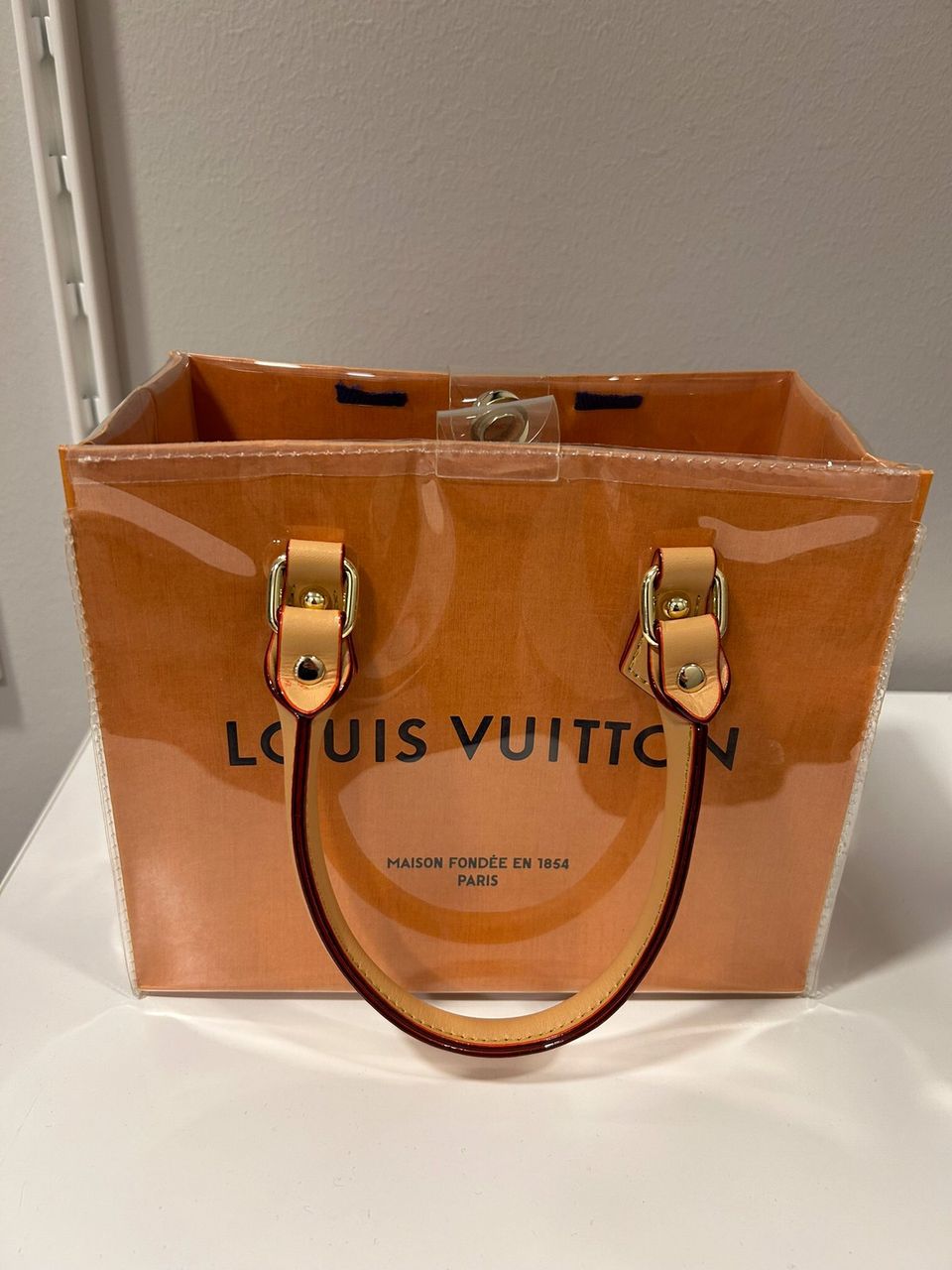 DIY Louis Vuitton laukku