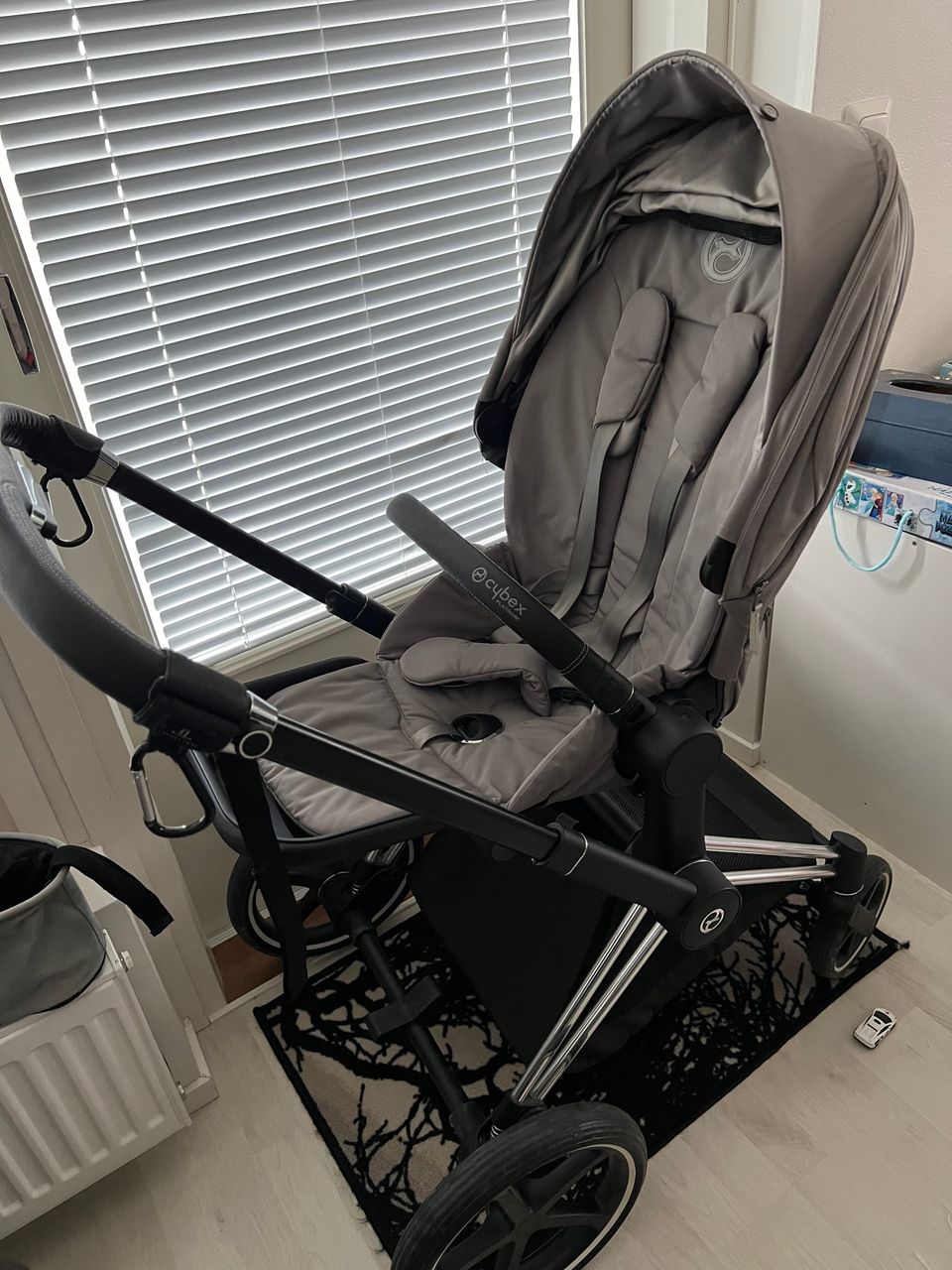 Cybex Priam v4