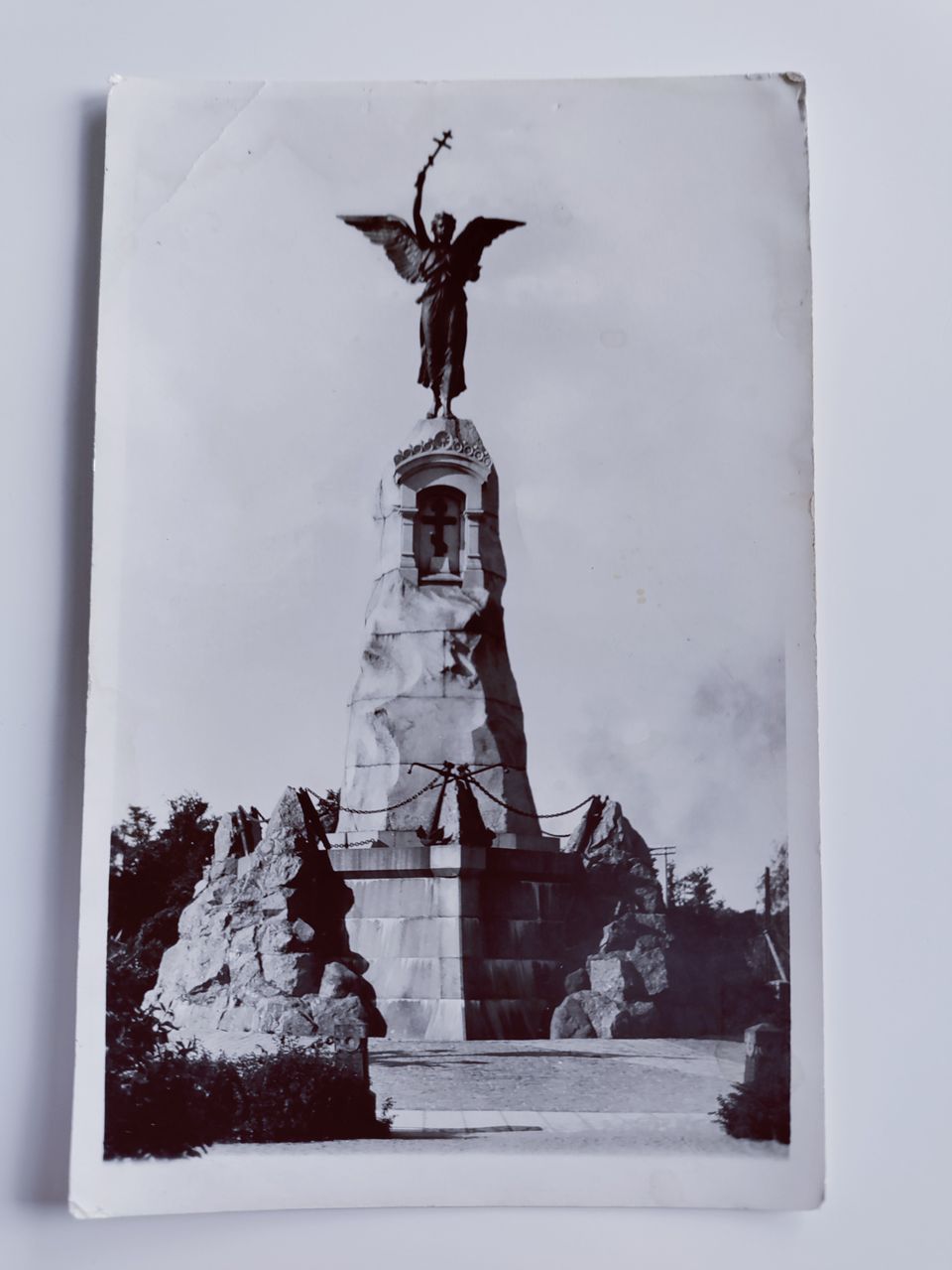 Vanha postikortti Tallinna, Russalkan muistomerkki