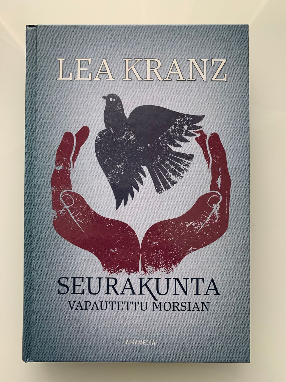 Lea Kranz : Seurakunta - vapautettu morsian