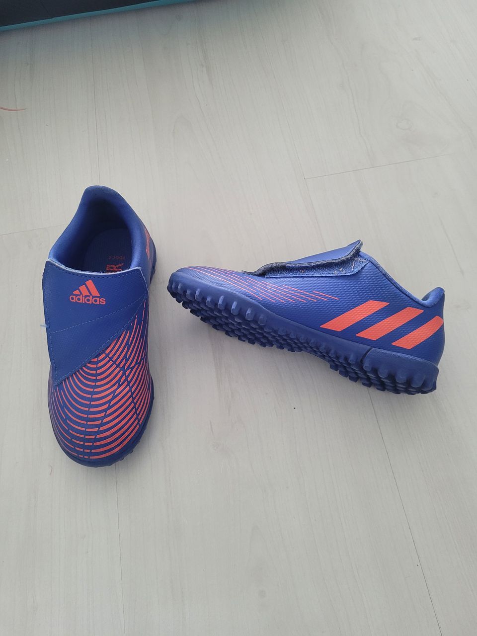 Jalkapallokengät Adidas Predator edge.4 30