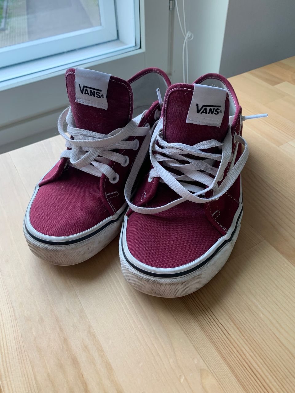 Vans-kengät