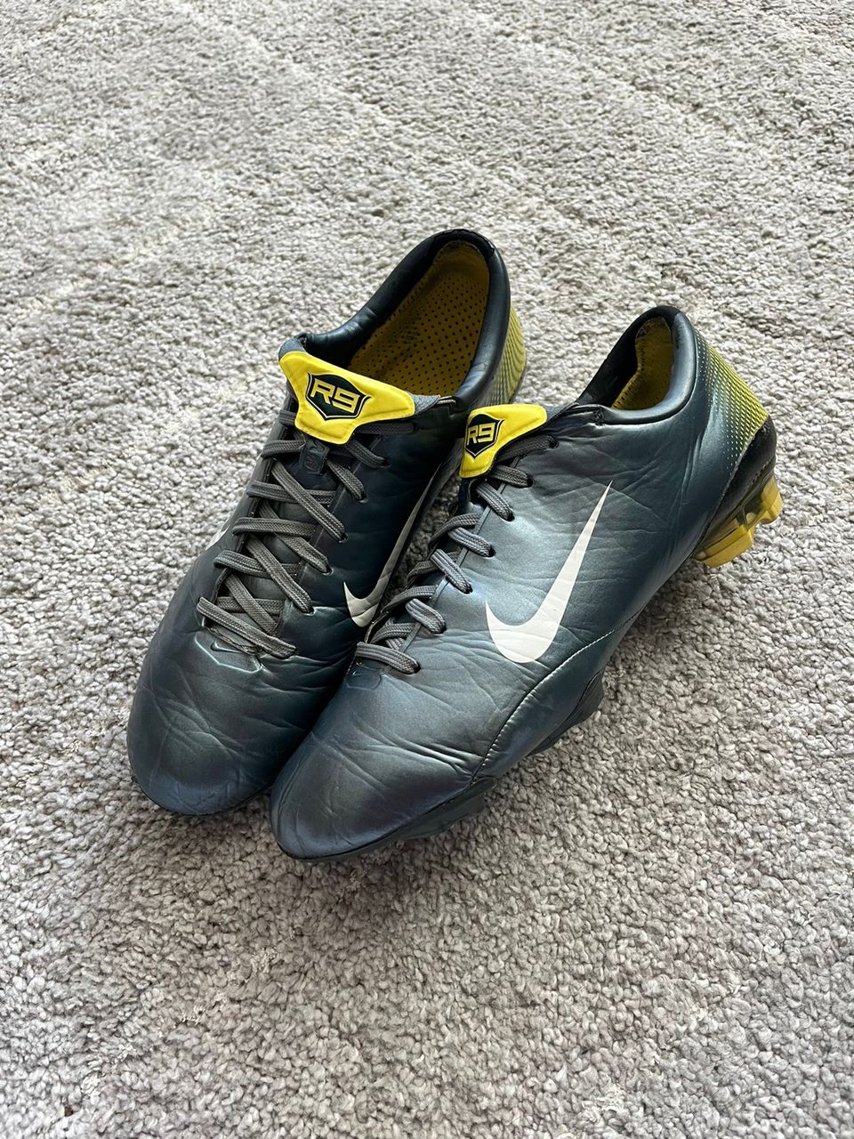 Nike Mercurial Vapor III R9 FG