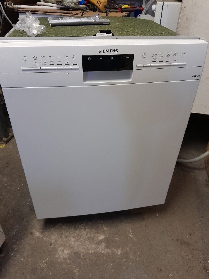 Siemens iQ 300 laadukas astianpesukone leveys 60