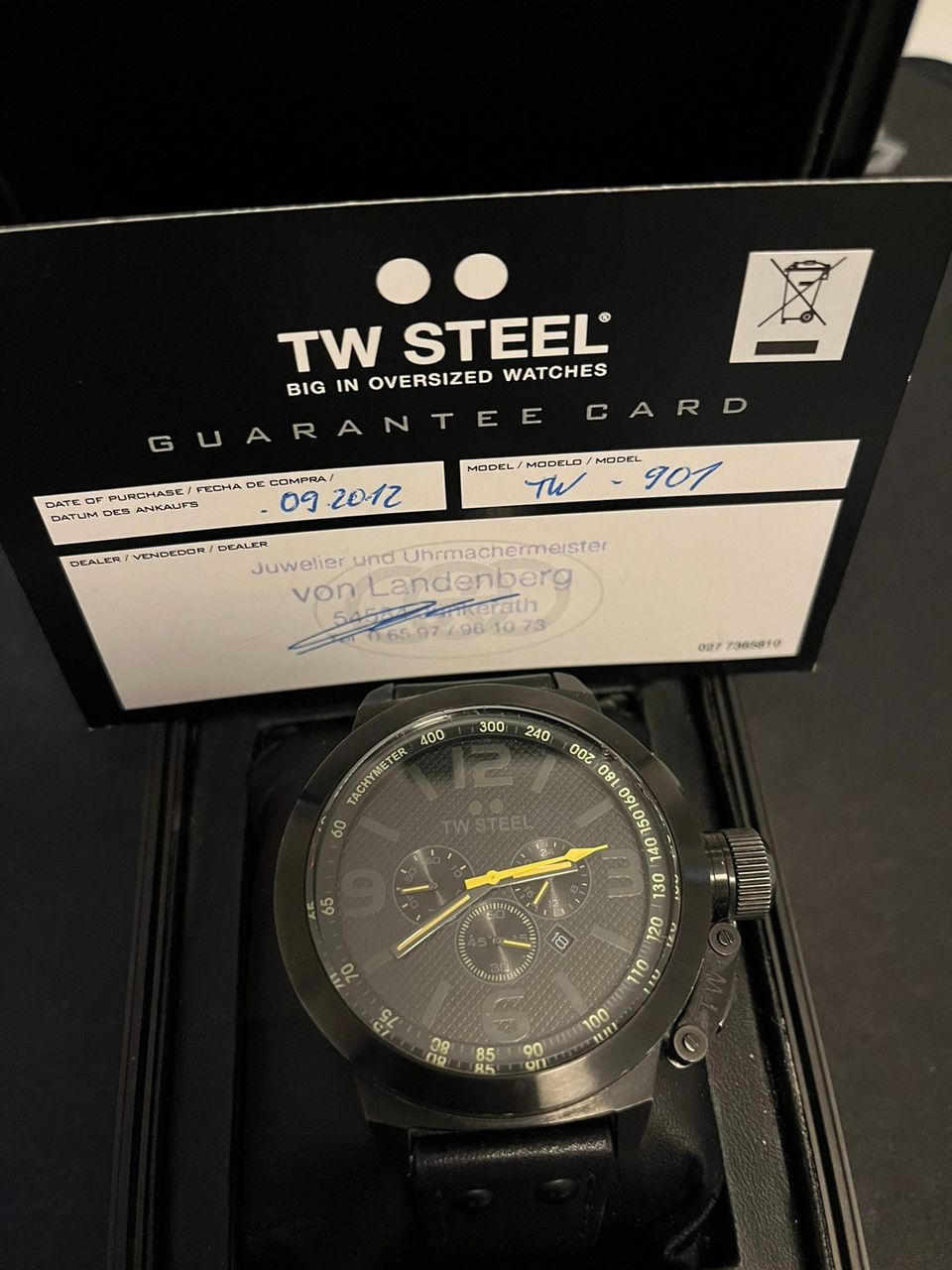 TW STEEL TW-901 Rannekello