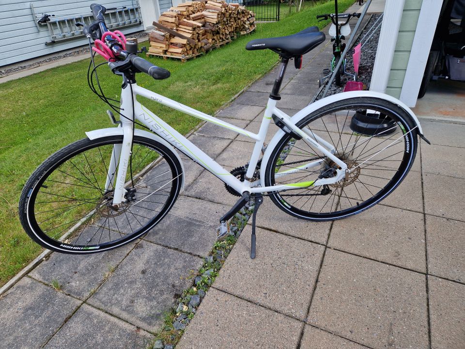 Nishiki naisten 19" polkupyörä