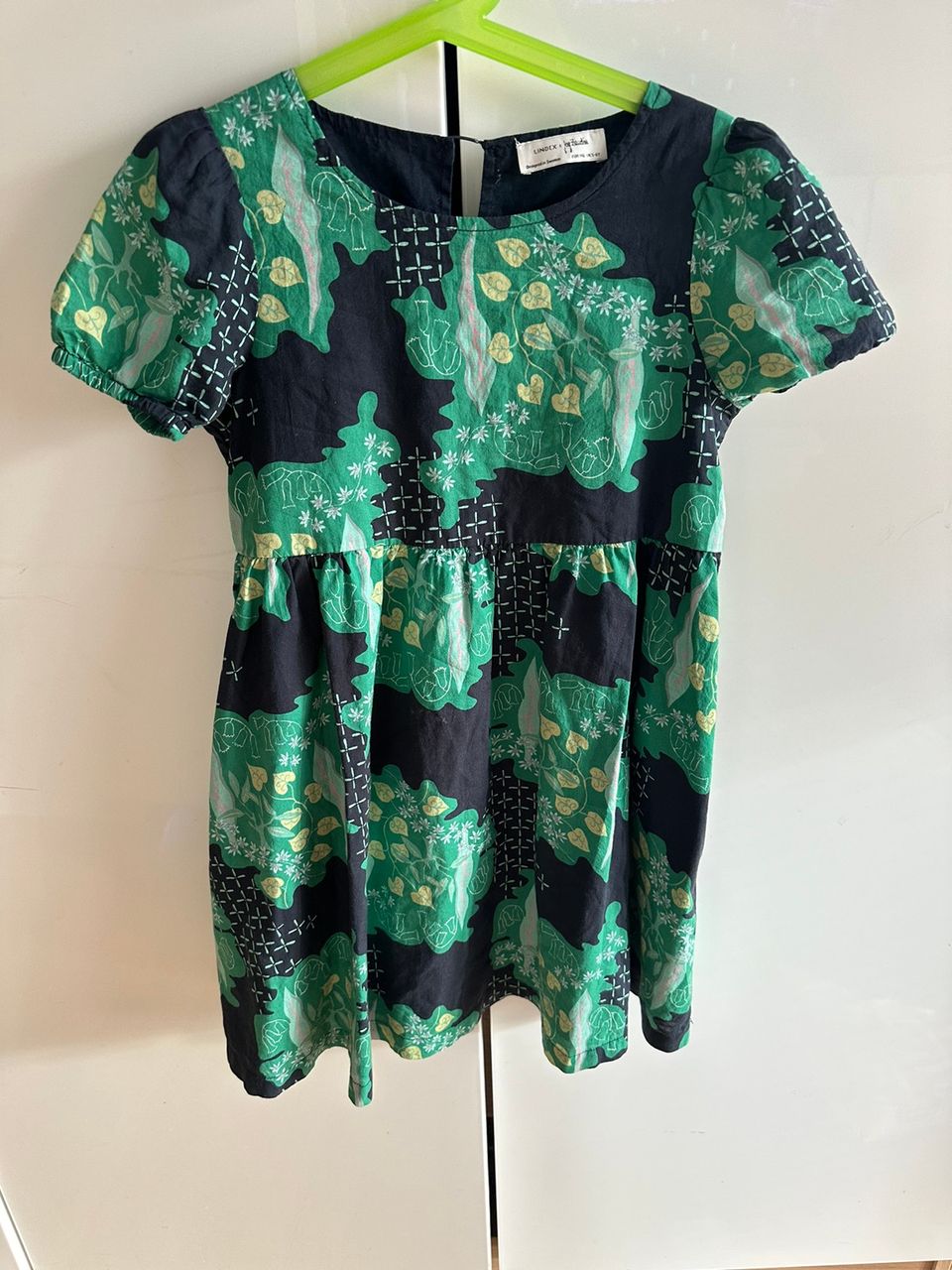 Lindex mekko koko 116