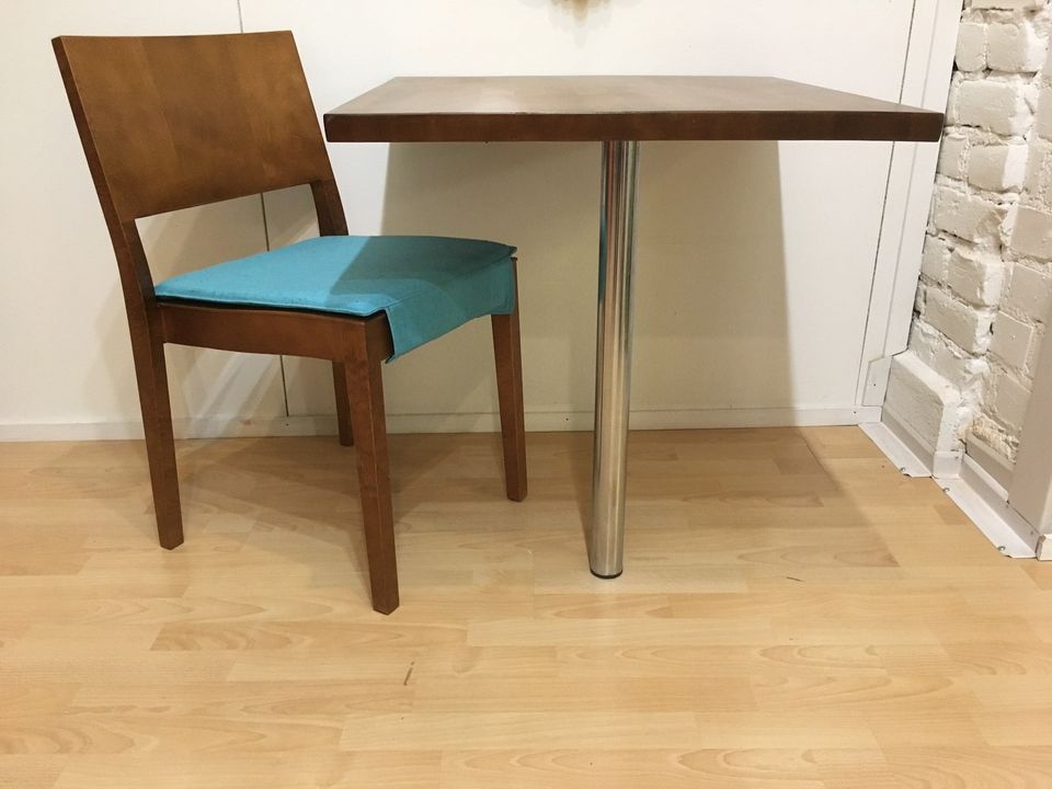 Ruokapöytä 69,5 x 69,5 cm, massiivi koivua