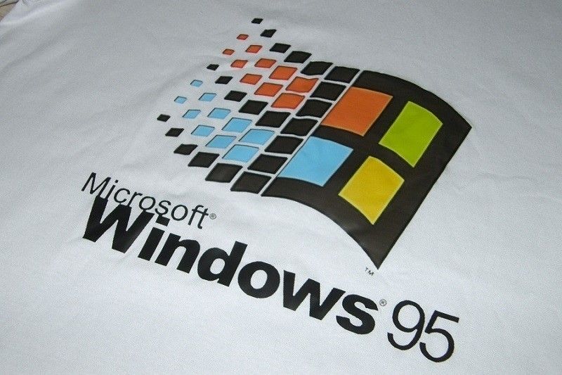 Windows95 T-paita