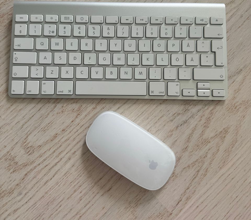 Applen Magic Mouse ja Magic Keyboard