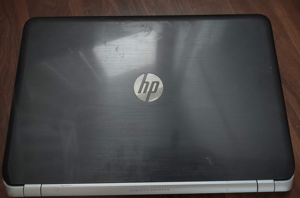 HP Pavilion 15-n064so   läppäri