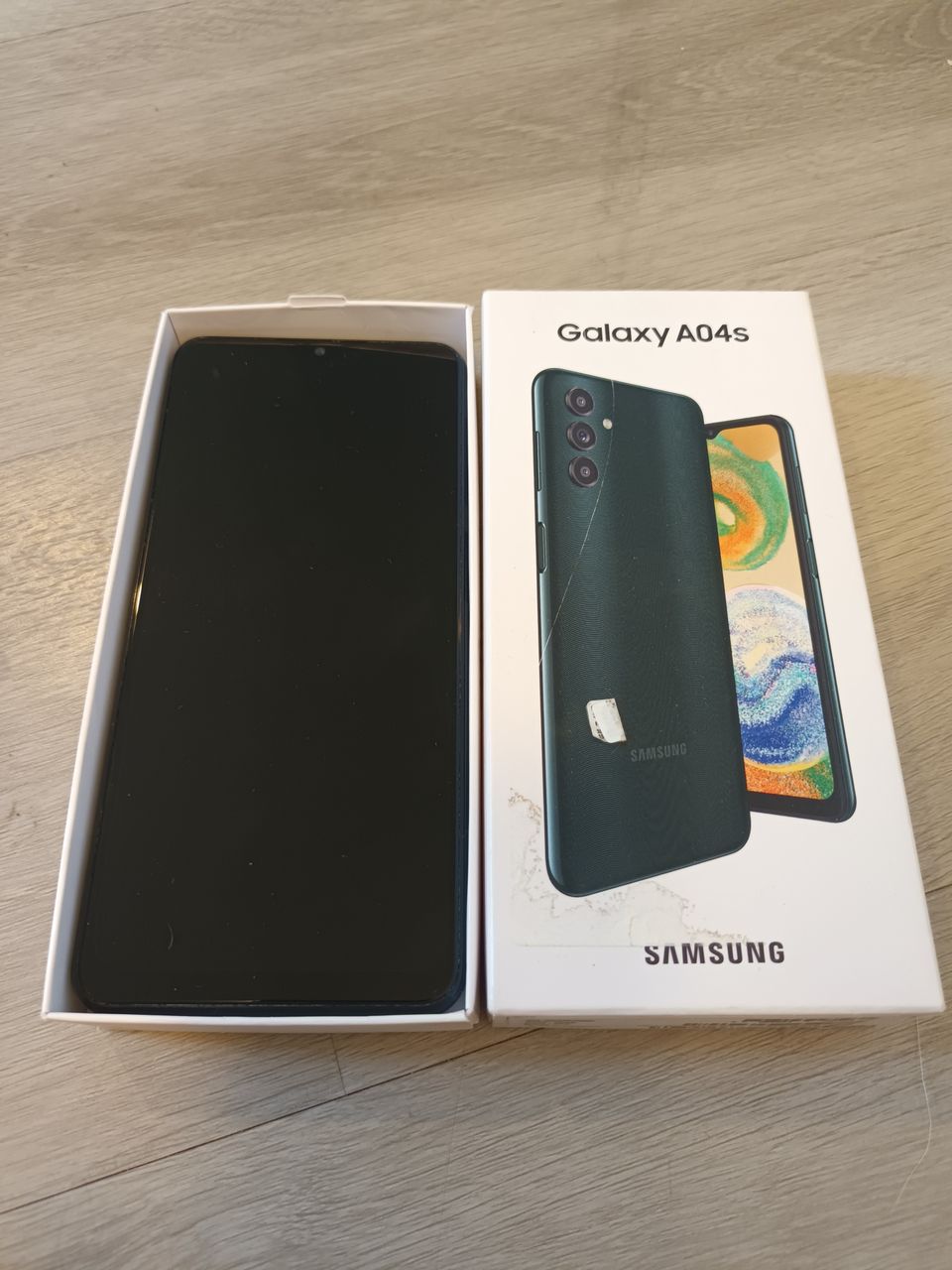 Galaxy A04s