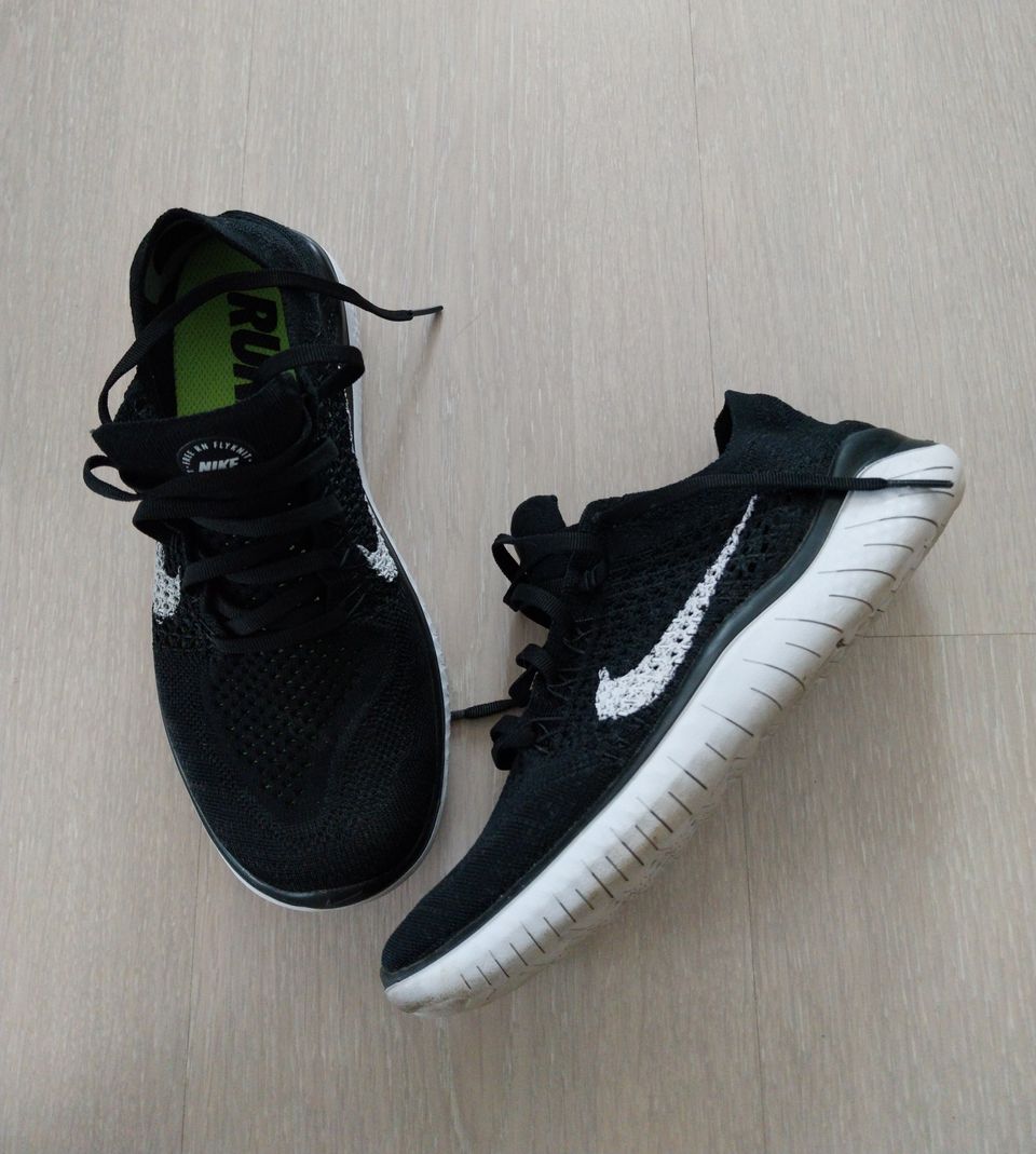 NIKE Free Flyknit 4.0/Free Run Flyknit