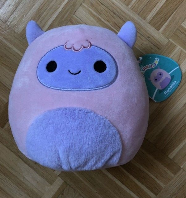 Squishmallows pehmo Rolanda