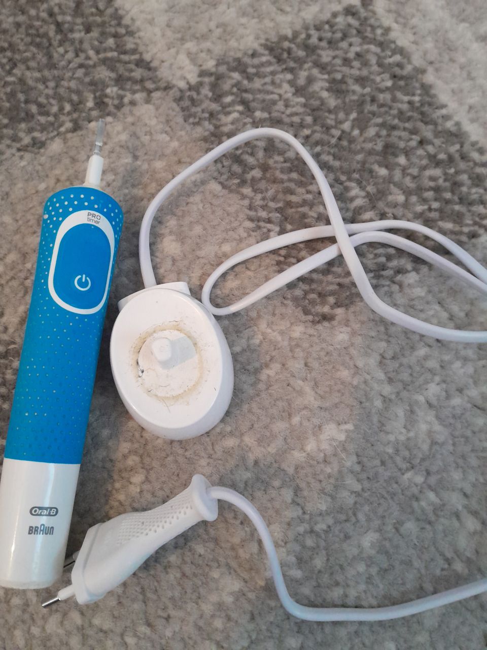 Sähköhammasharja Oral B