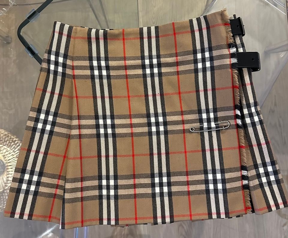 Burberry hame