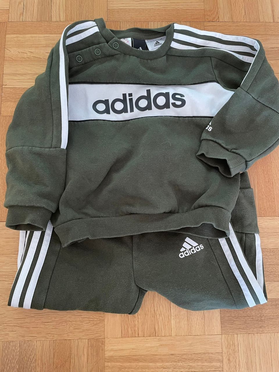 Adidas collegepuku