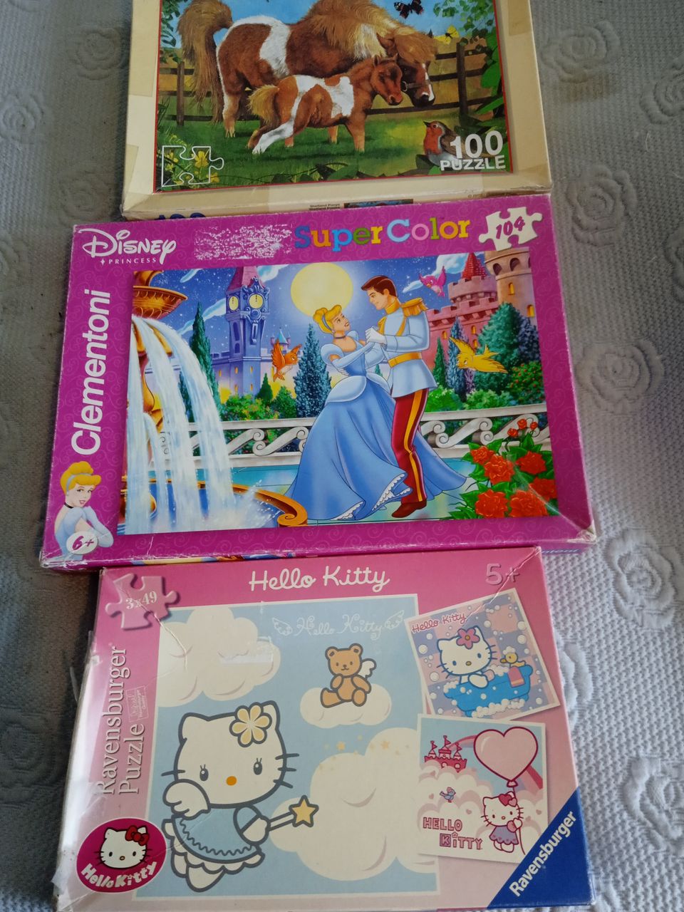 Disney,Hello Kitty,hevoset palapelit