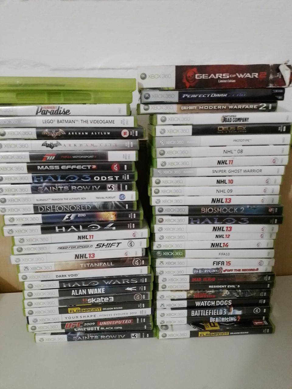 XBOX 360 PELEJÄ YLI 165KPL