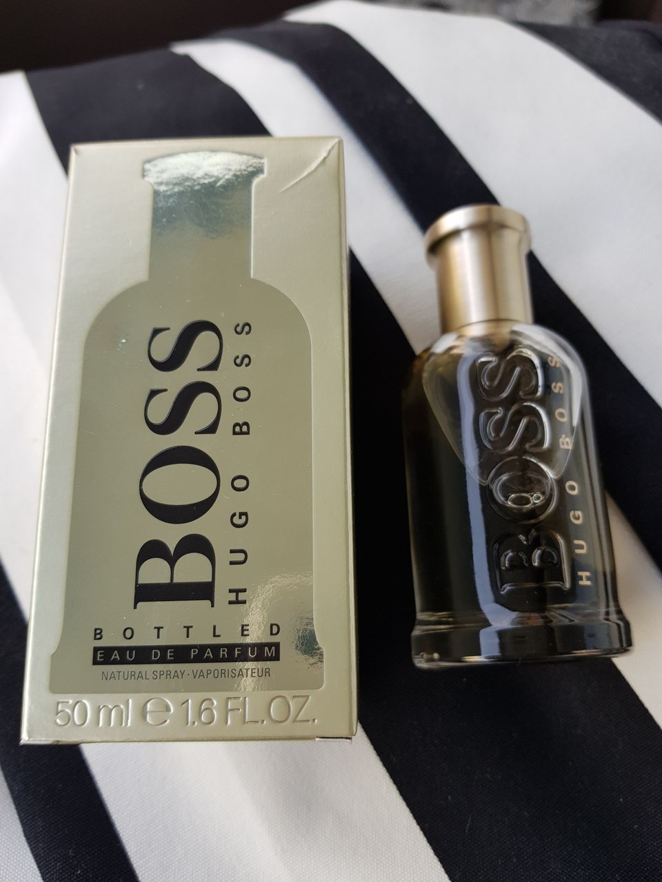 Hugo Boss Bottled, miesten tuoksu 50ml