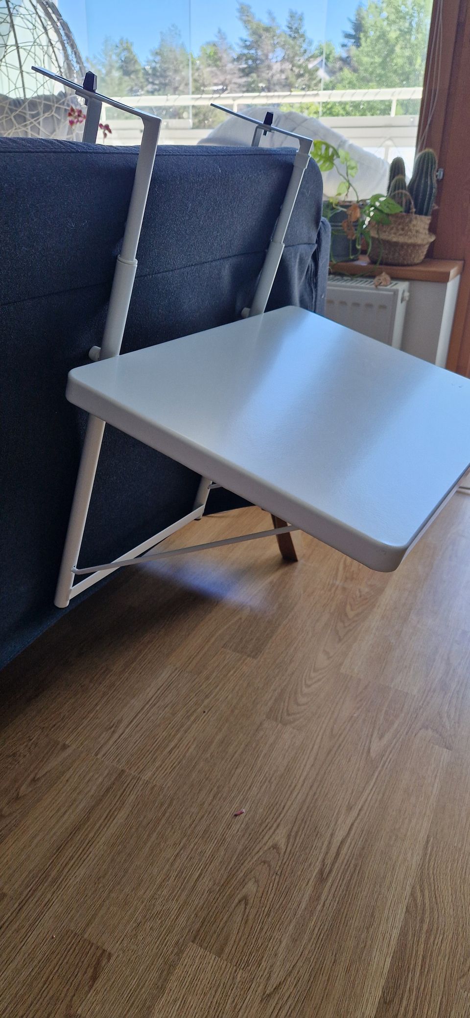 Ikean Torparö-parvekepöytä