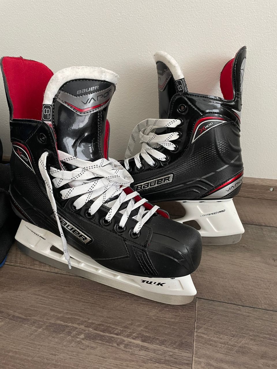 Bauer Vapor X400 (43) -luistimet