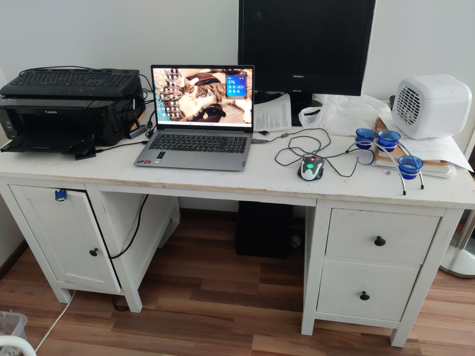 Ikea Hemnes työpöytä/tietokonepöytä