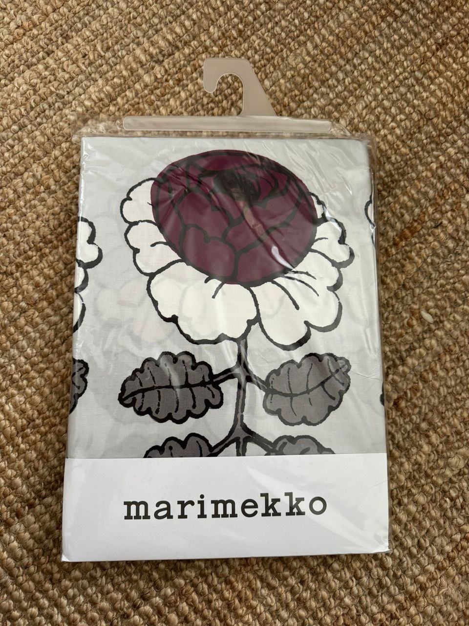 Marimekko Maalaisruusu pussilakanasetti