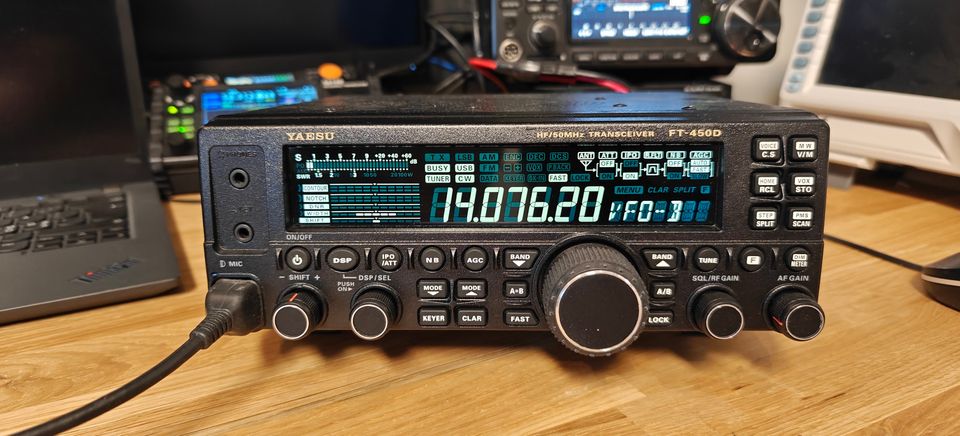 Yaesu FT-450D HF+50Mhz radioamatööriradio