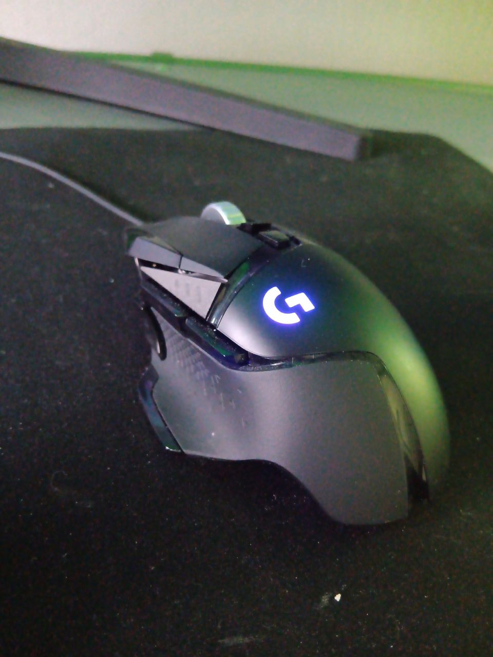 Myydään Logitech g503 pelihiiri.