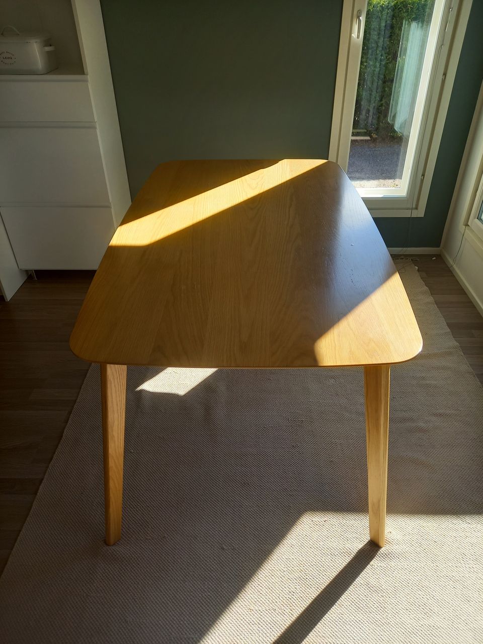 Tammiviilutettu pöytä 150 x 90 cm