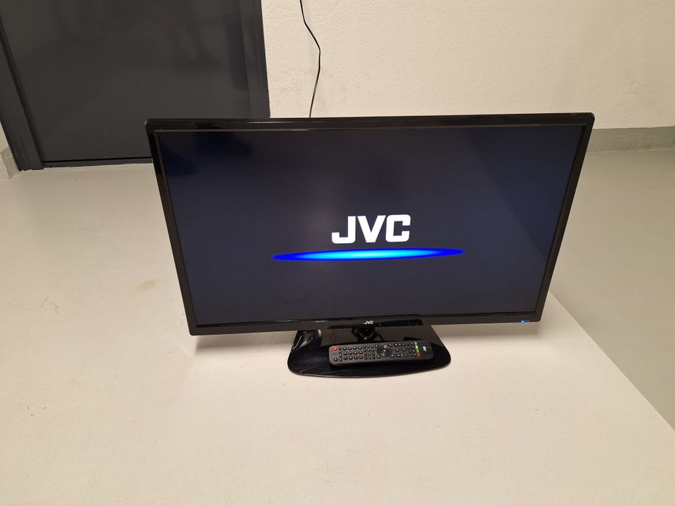 JVC 32" televisio
