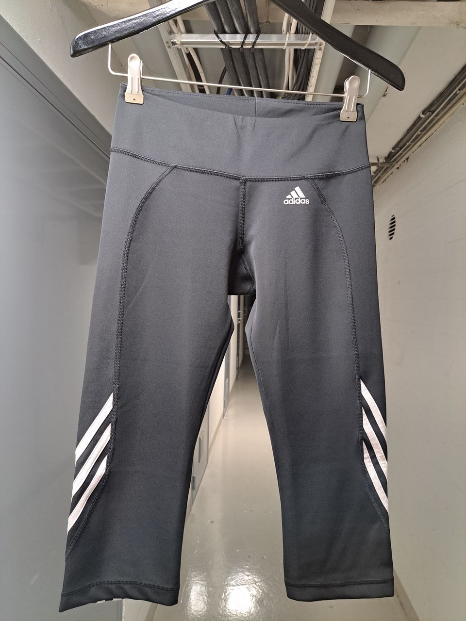 Adidas capri trikoot