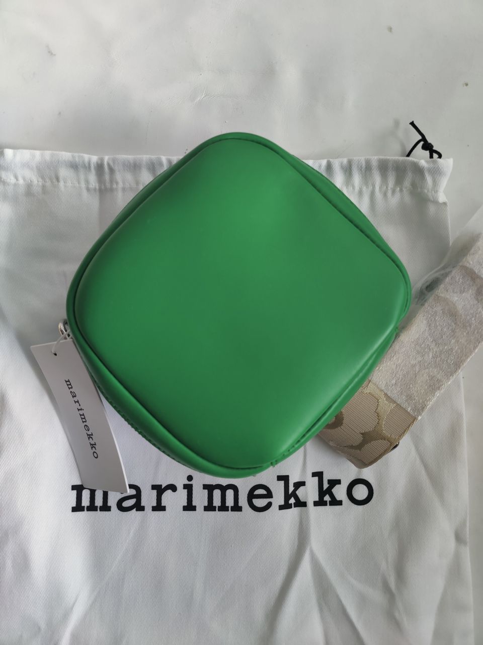 Marimekko uusi Baby Gratha laukku-osa