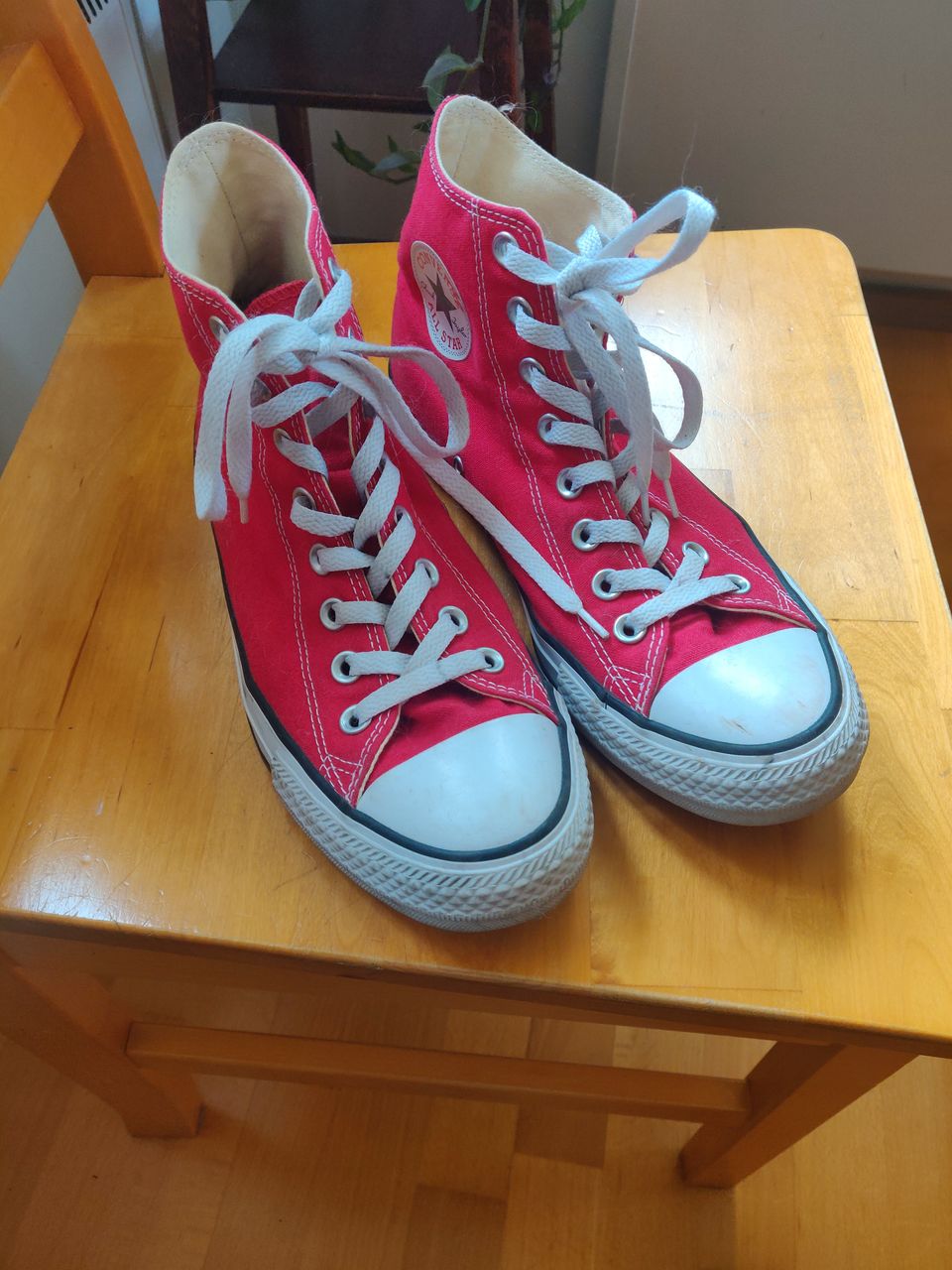 Converse tennarit 41