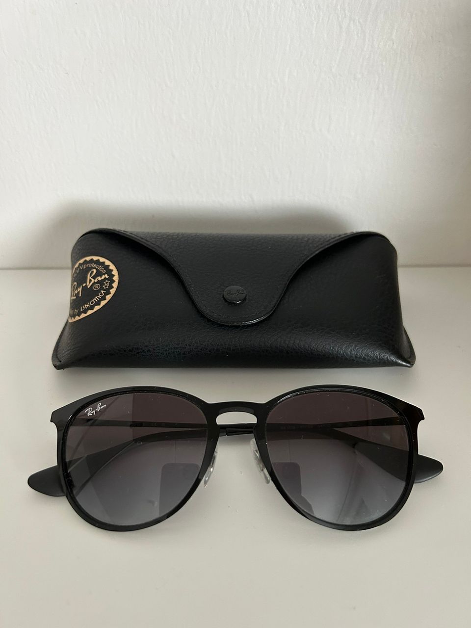 Rayban aurinkolasit