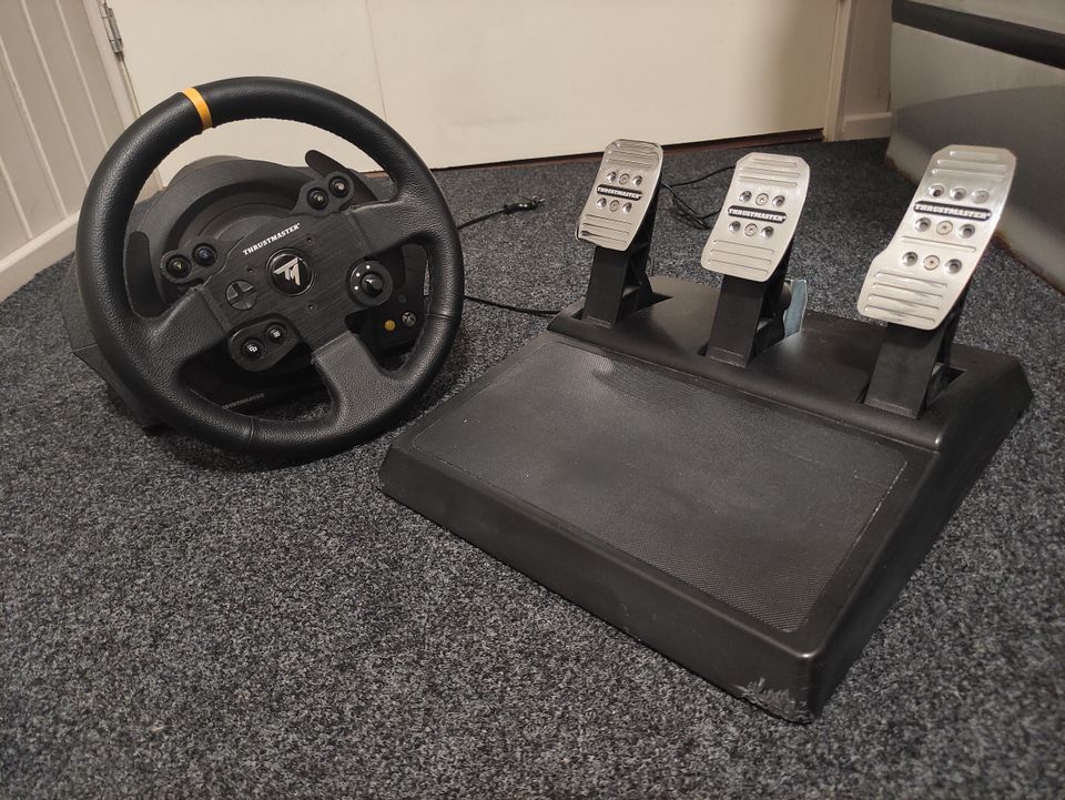 Thrustmaster TX Racing Wheel Leather Edition