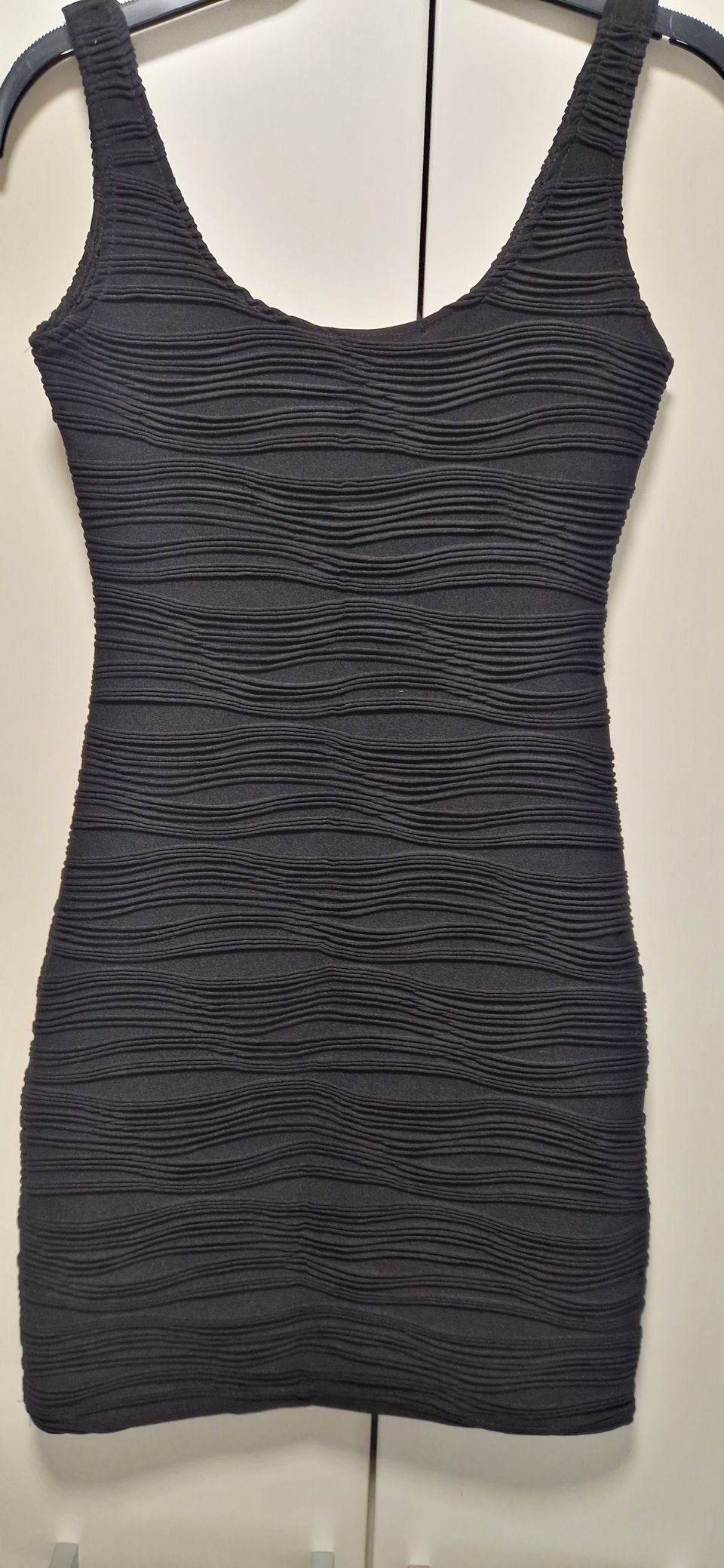 Hemaiseva bodycon mekko XS/S