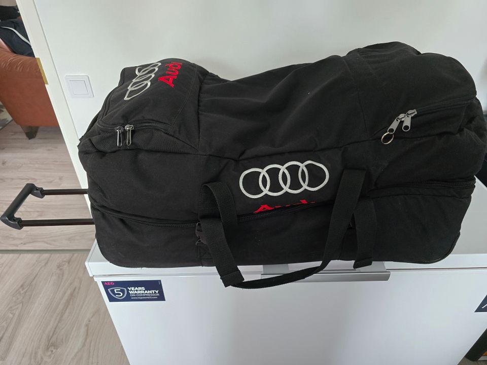Audi matkakassi