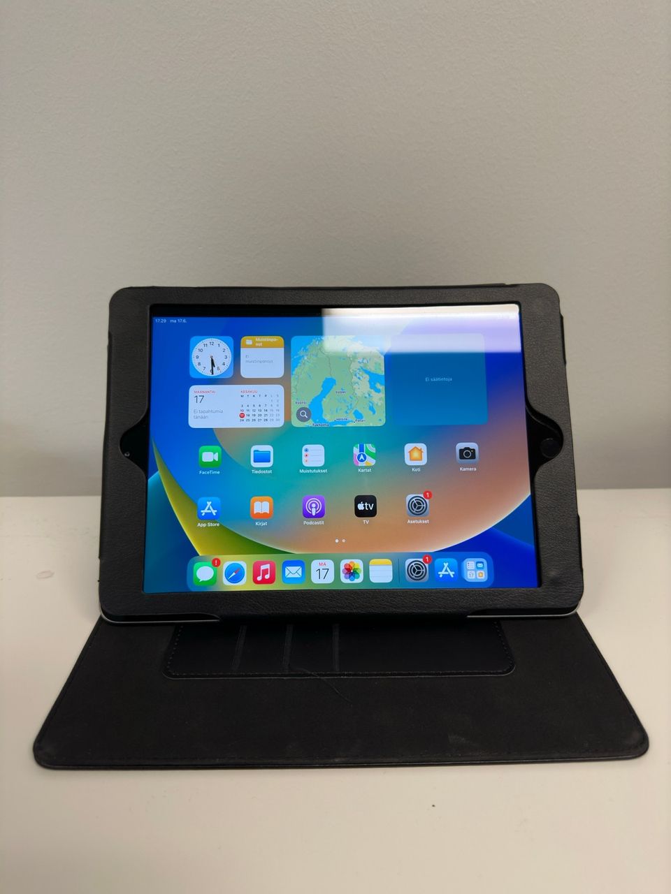 Apple iPad 9,7 5 Gen Wi-Fi - Cellular 32 Gt