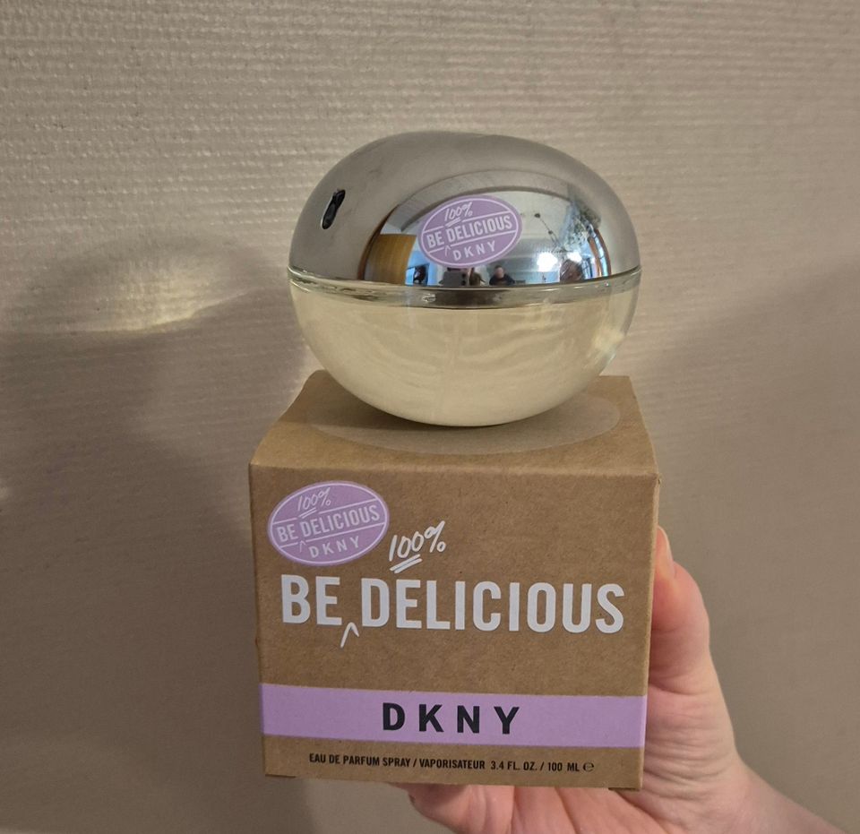 DKNY Be 100% Delicious parfyymi 100 ml
