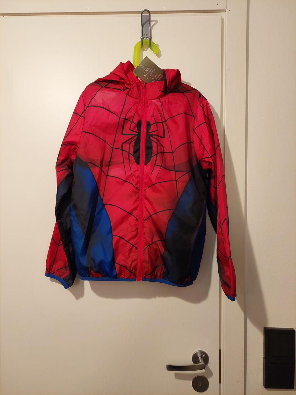 Spiderman takki 134/140